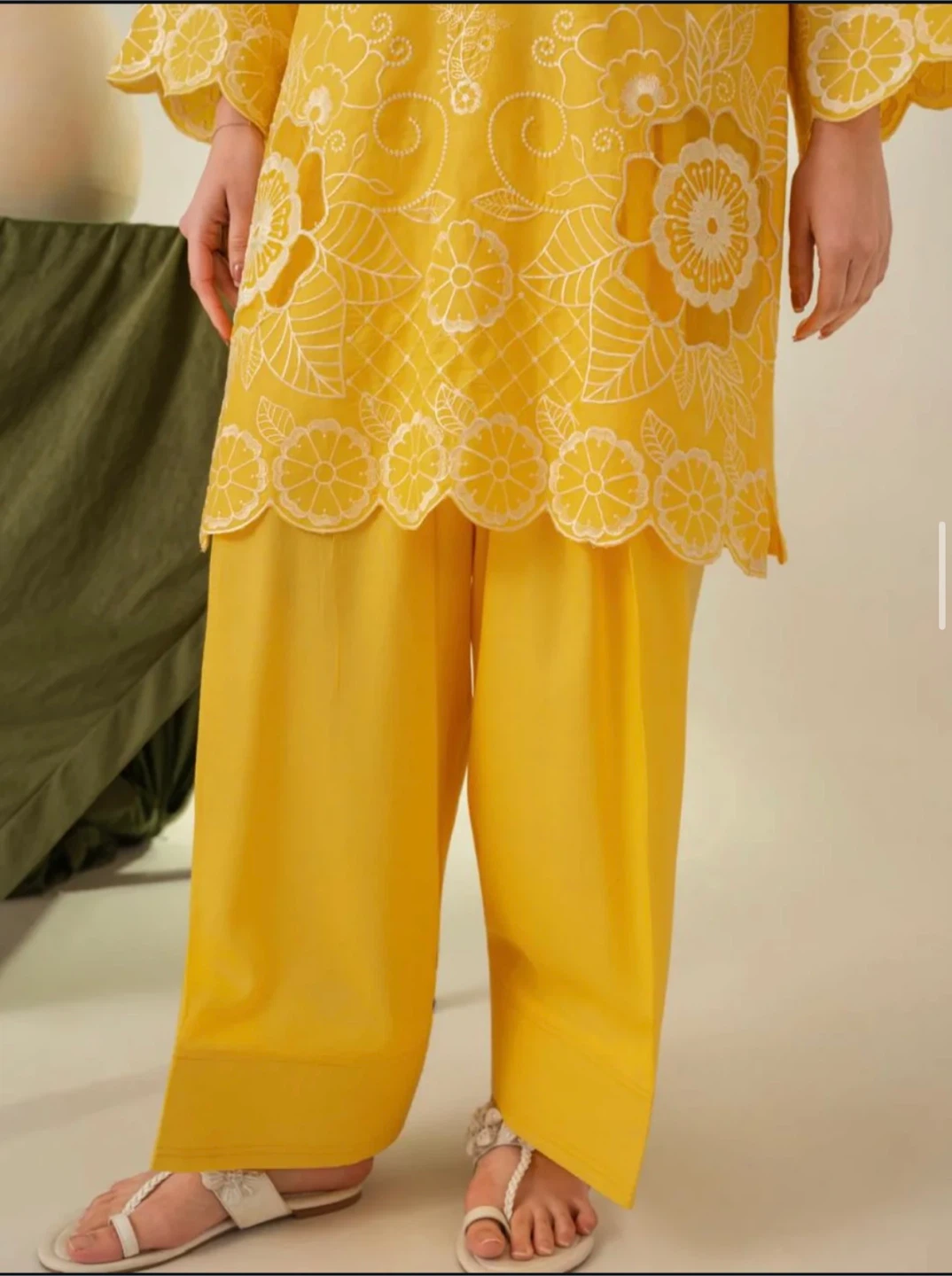 Women's Yellow Embroidered 3-Piece Suit - photo 4
