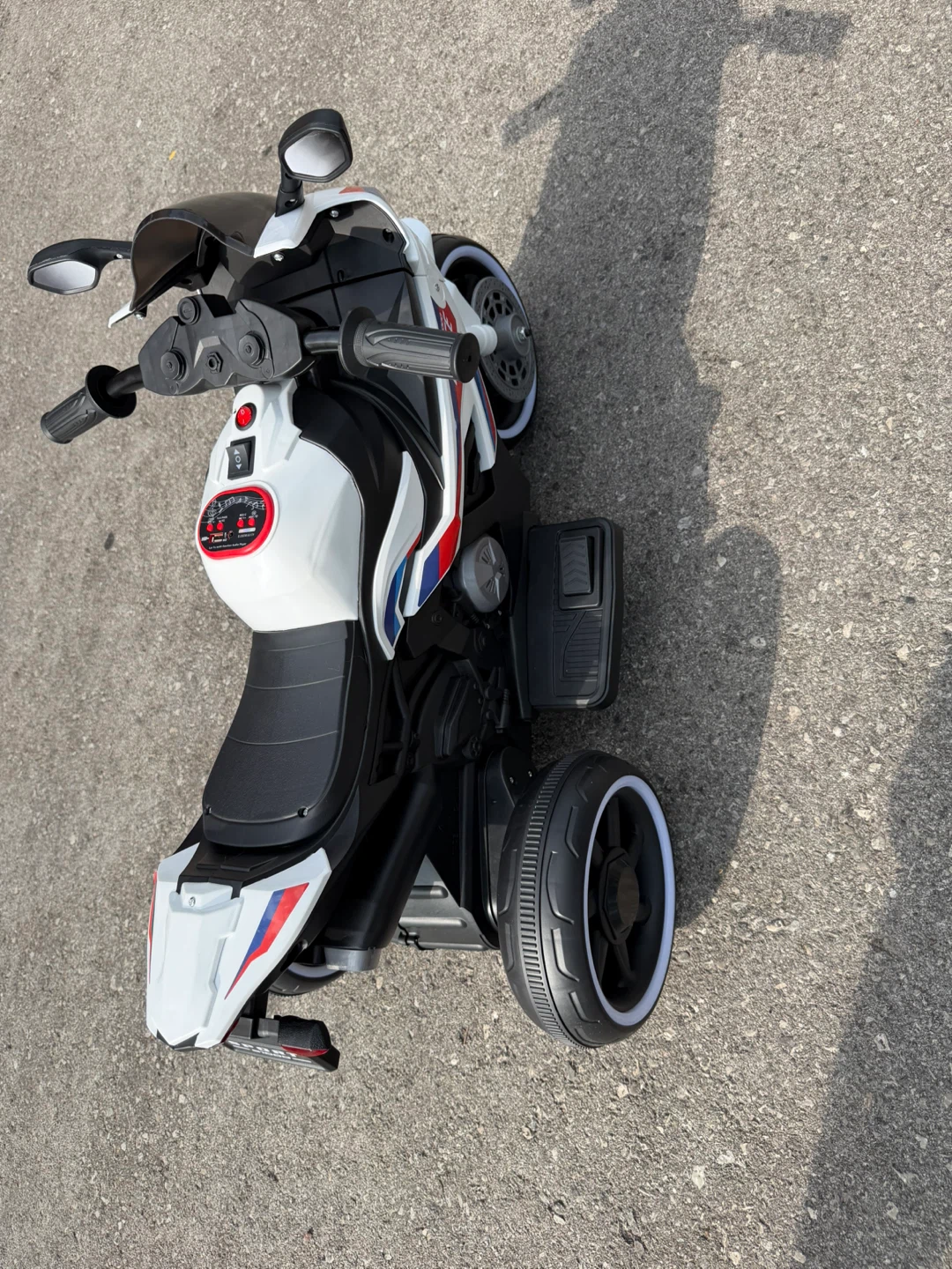 Kids Electric Ride-On Motorcycle Sport 1000 - photo 3