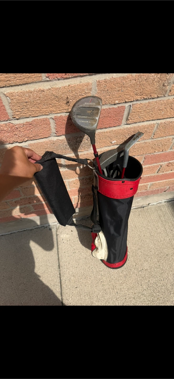 Kids Golf Clubs and Golf-Bag Set - photo 2