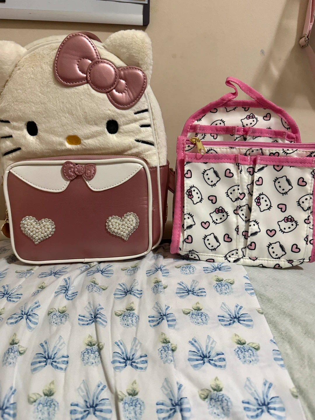 Hello Kitty Mini Backpack & Backpack Insert Organizer