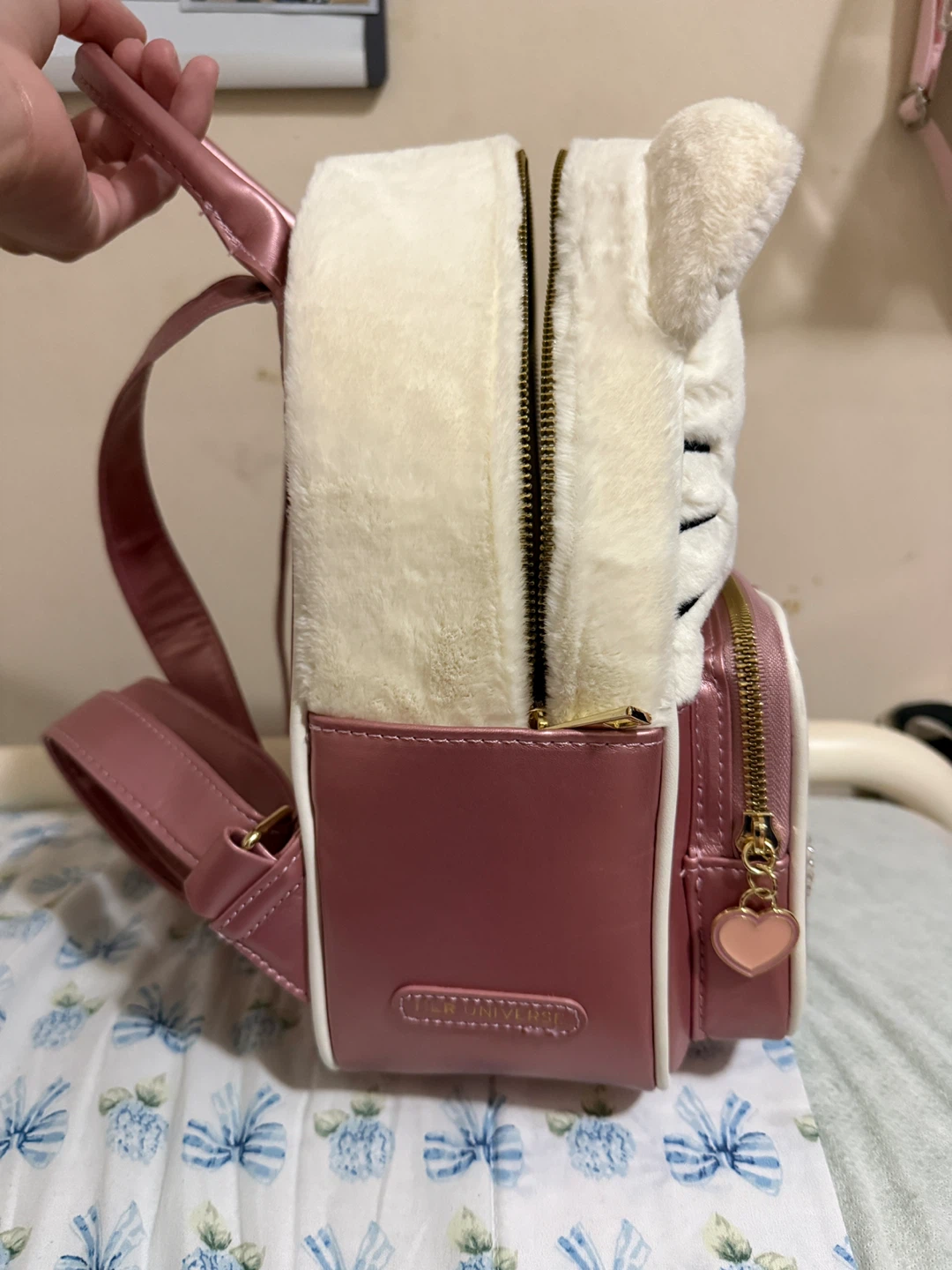 Hello Kitty Mini Backpack & Backpack Insert Organizer - photo 3