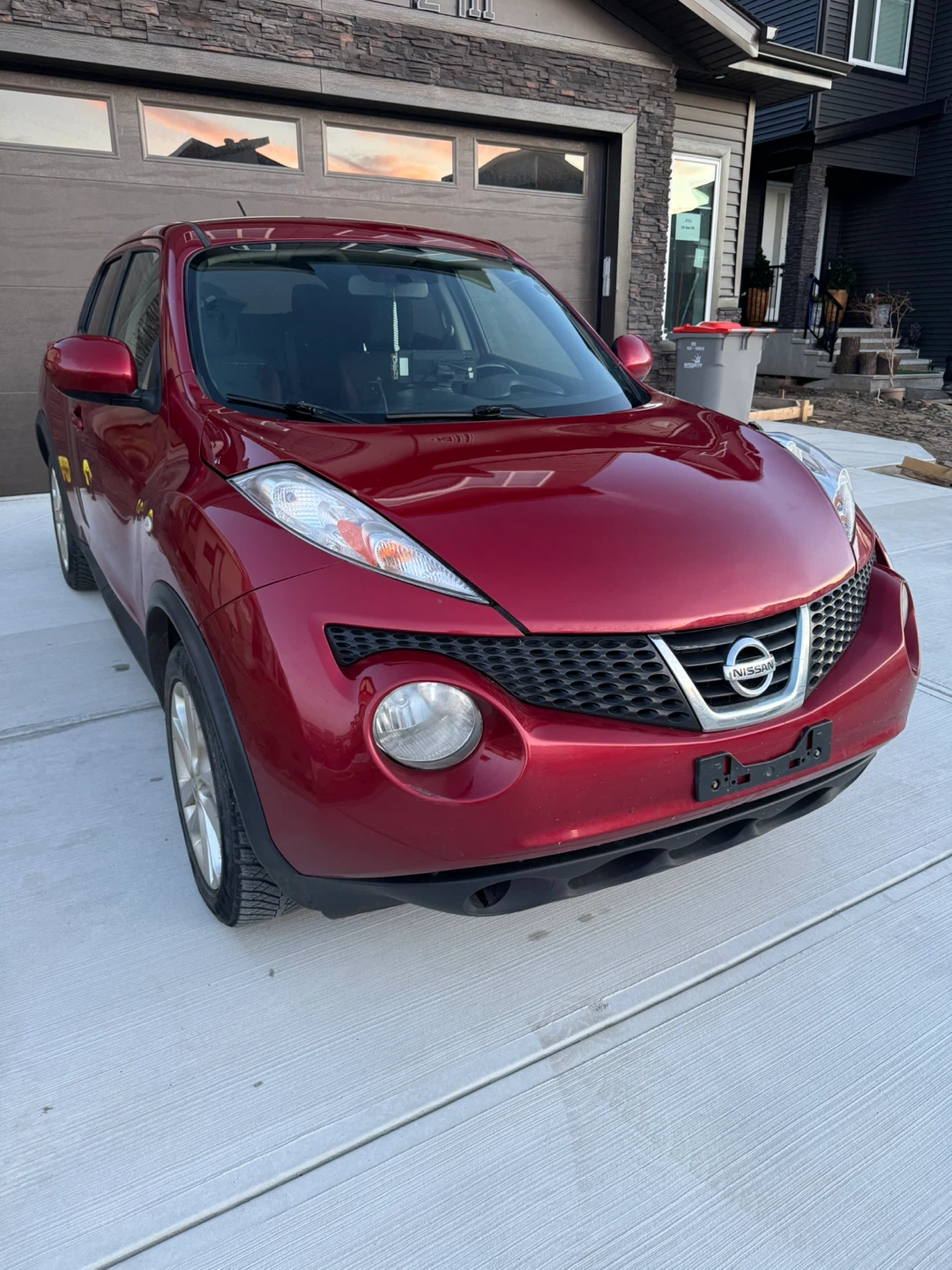 2012 Nissan Juke SV Red