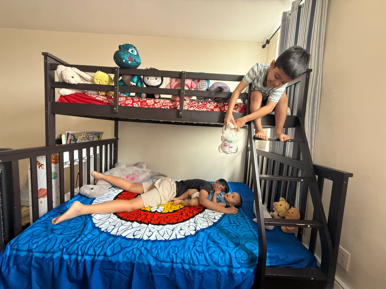 Bunk Bed with Comforter - photo 2