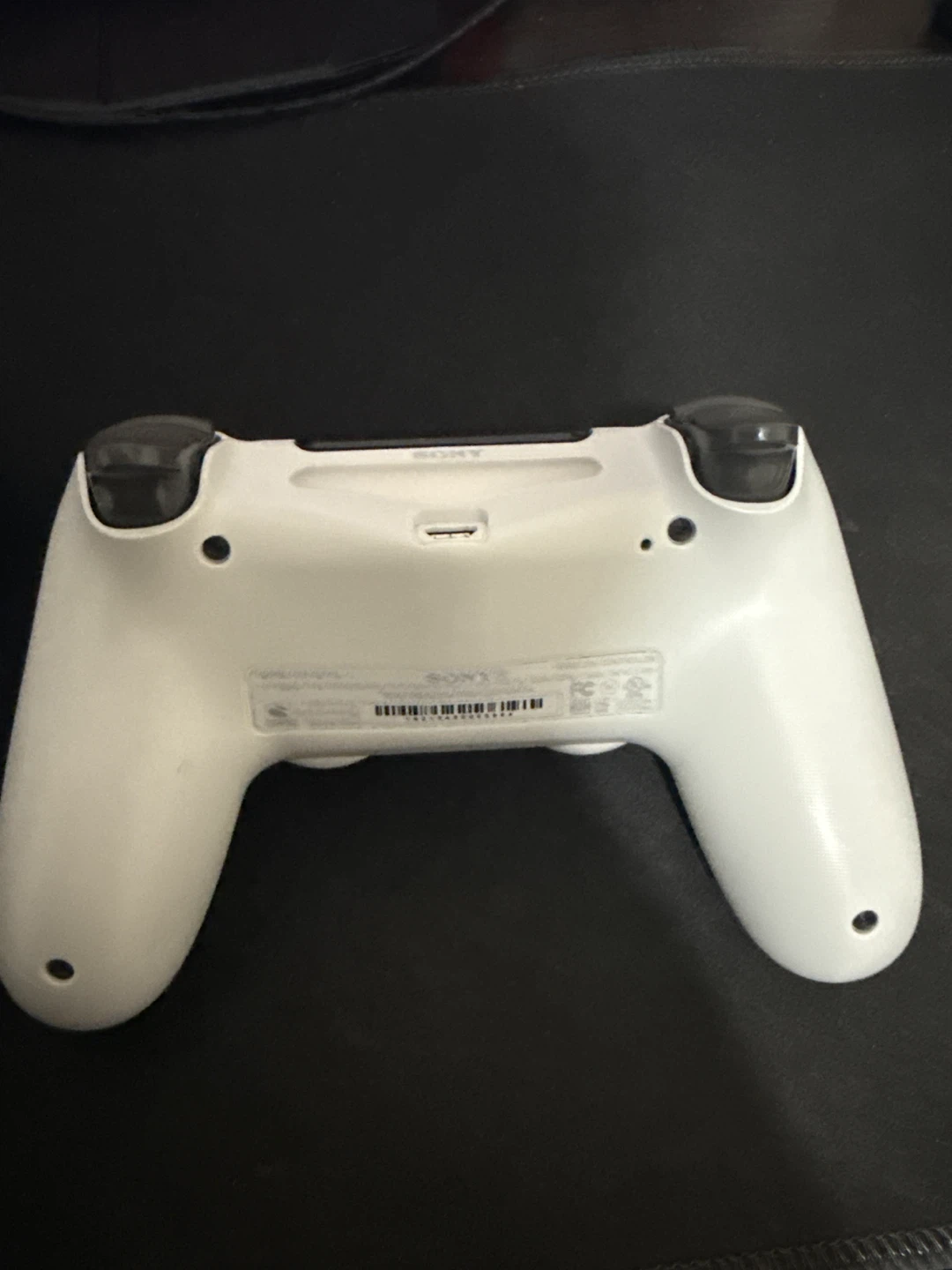 White Sony PlayStation 4 DualShock 4 Controller - photo 2