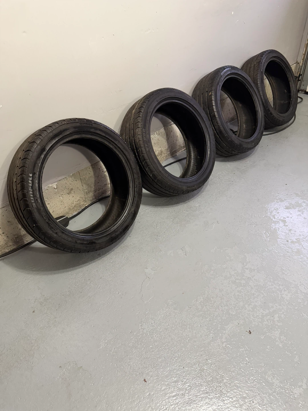 225/45/18 Tires Set of 4