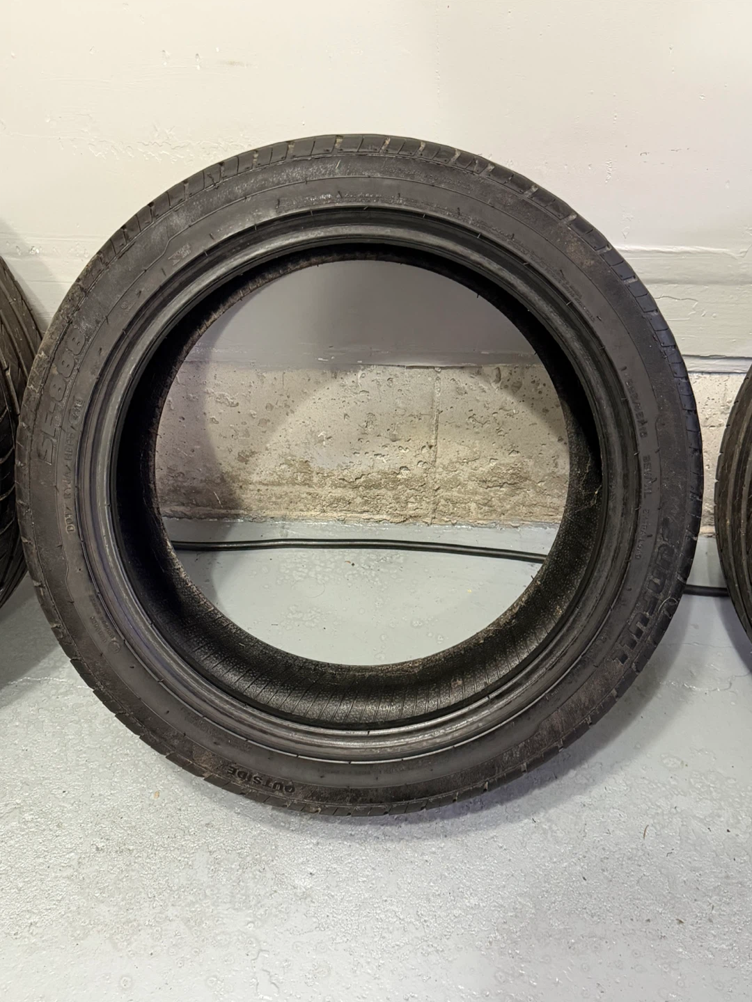225/45/18 Tires Set of 4 - photo 3