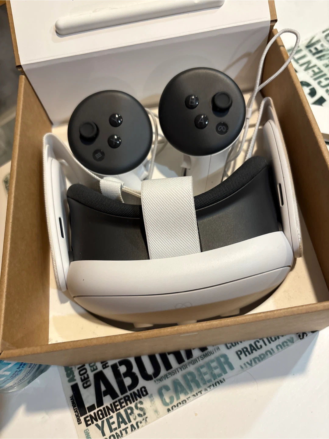 Meta Quest 3 VR Headset with Controllers