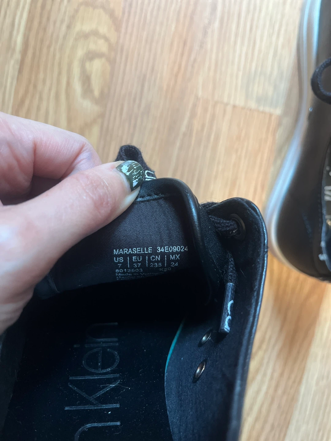 Calvin Klein Black MARASELLE Sneakers Women's Size 7 US - photo 4