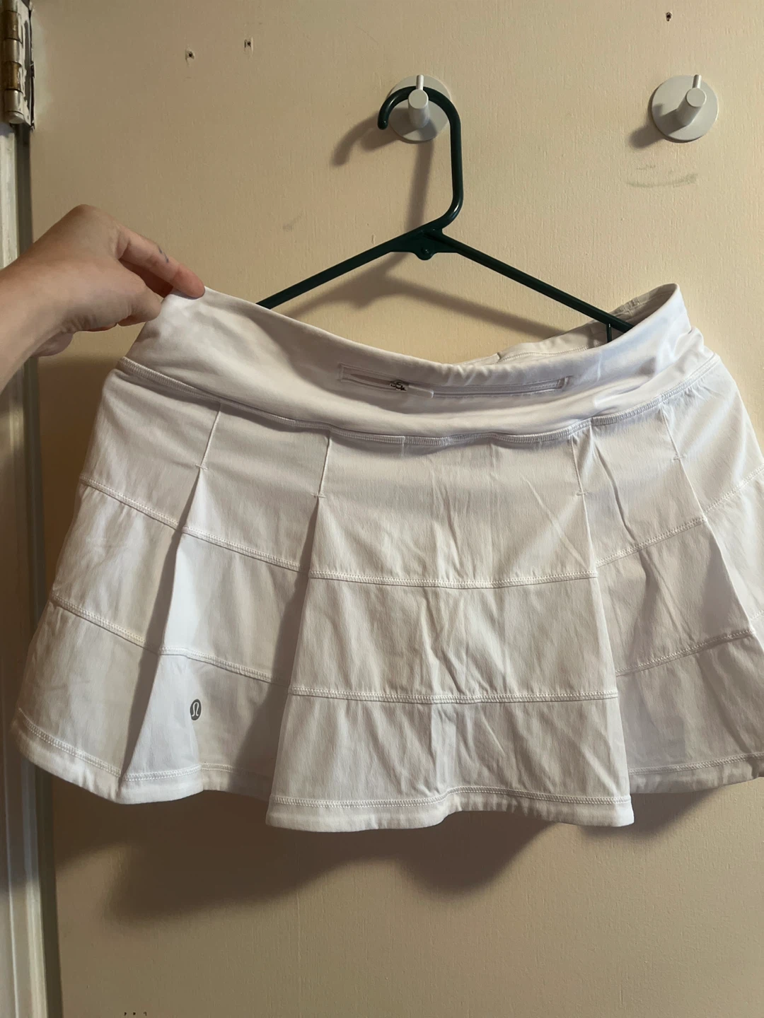 Lululemon White Tennis Skirt - photo 2