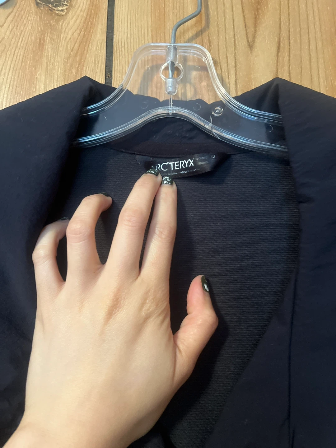 Arc'teryx Women's Black Jacket - photo 4