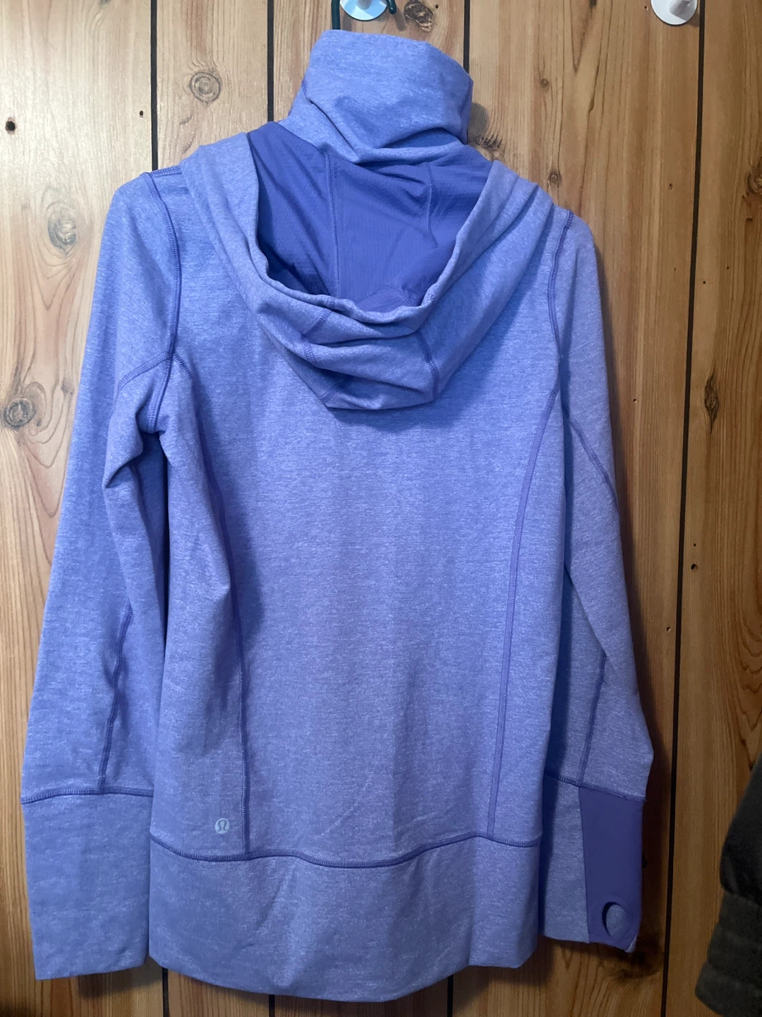 Lululemon Athletica Hooded Jacket Size 8 - photo 3