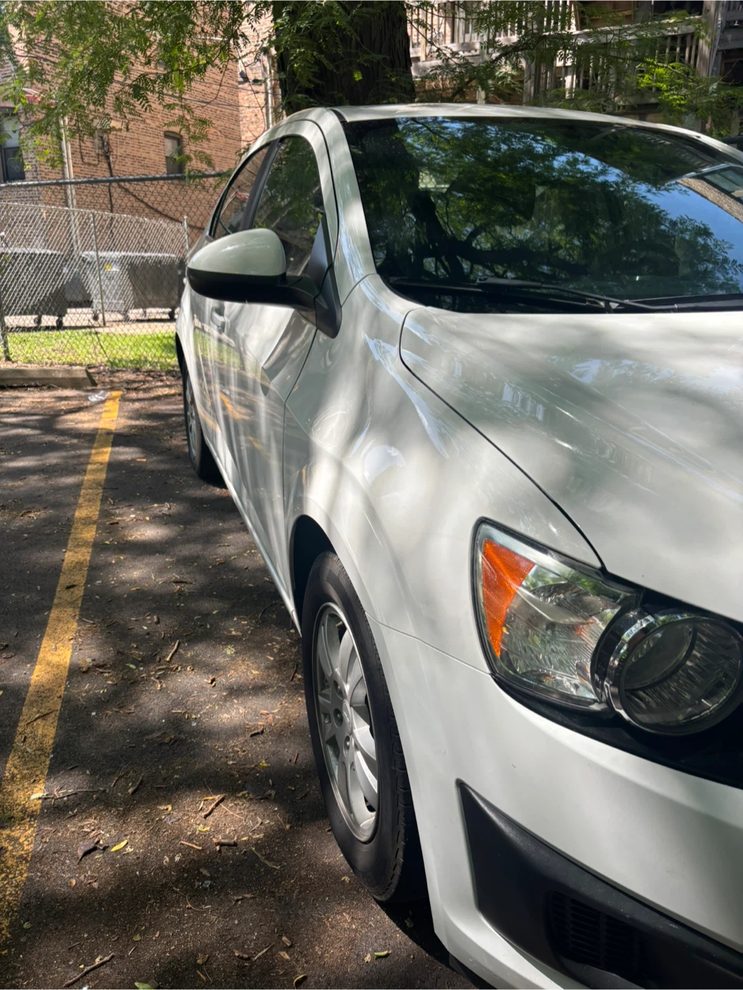 White Chevrolet Sonic Sedan - photo 5