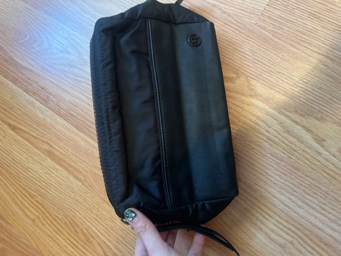 Lululemon Travel Pouch