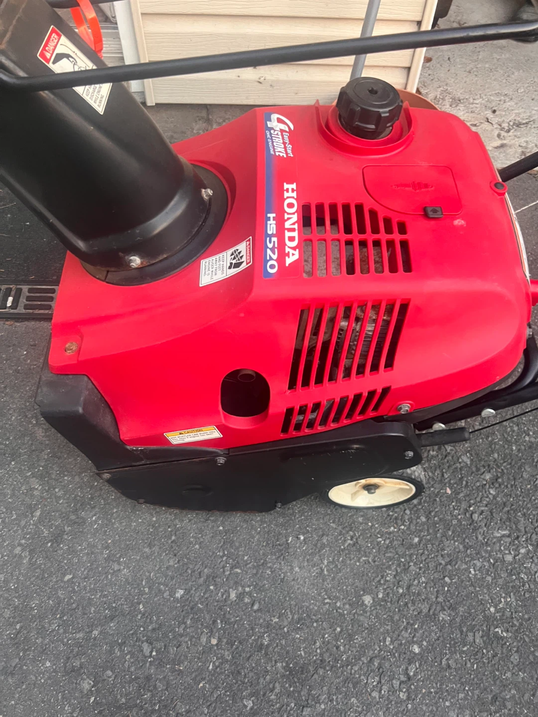 Honda HS520 Snowblower - photo 4