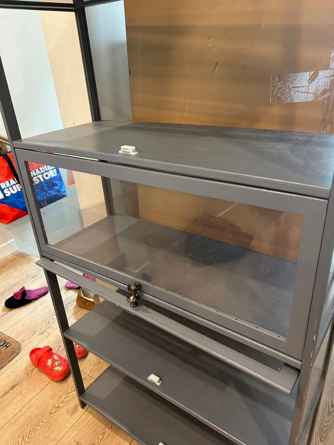 Grey Glass Display Shelf Unit - photo 2