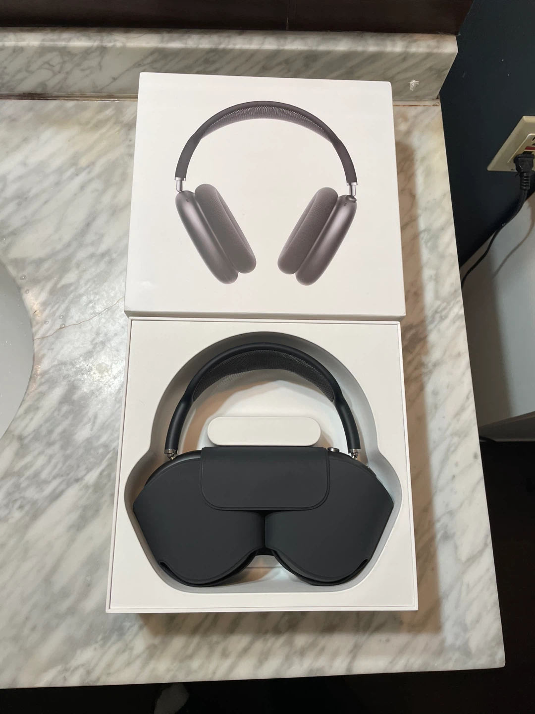 AirPods Max