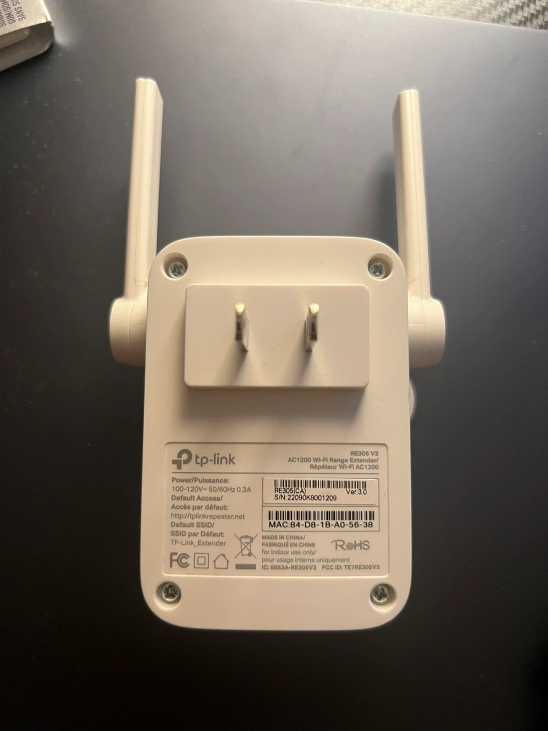 TP-Link Wi-Fi Range Extender RE305 - photo 3