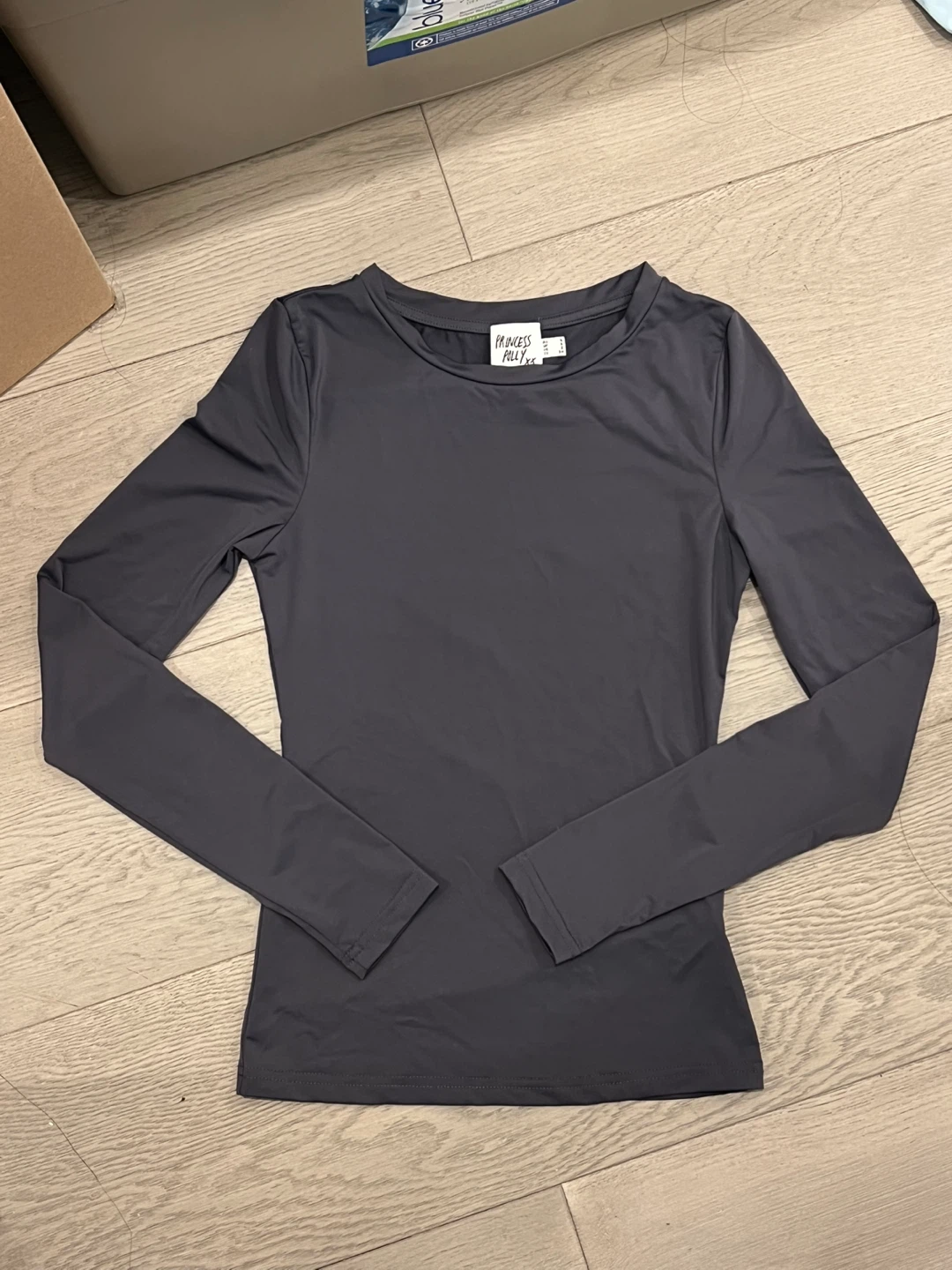 Princess Polly Long Sleeve Top
