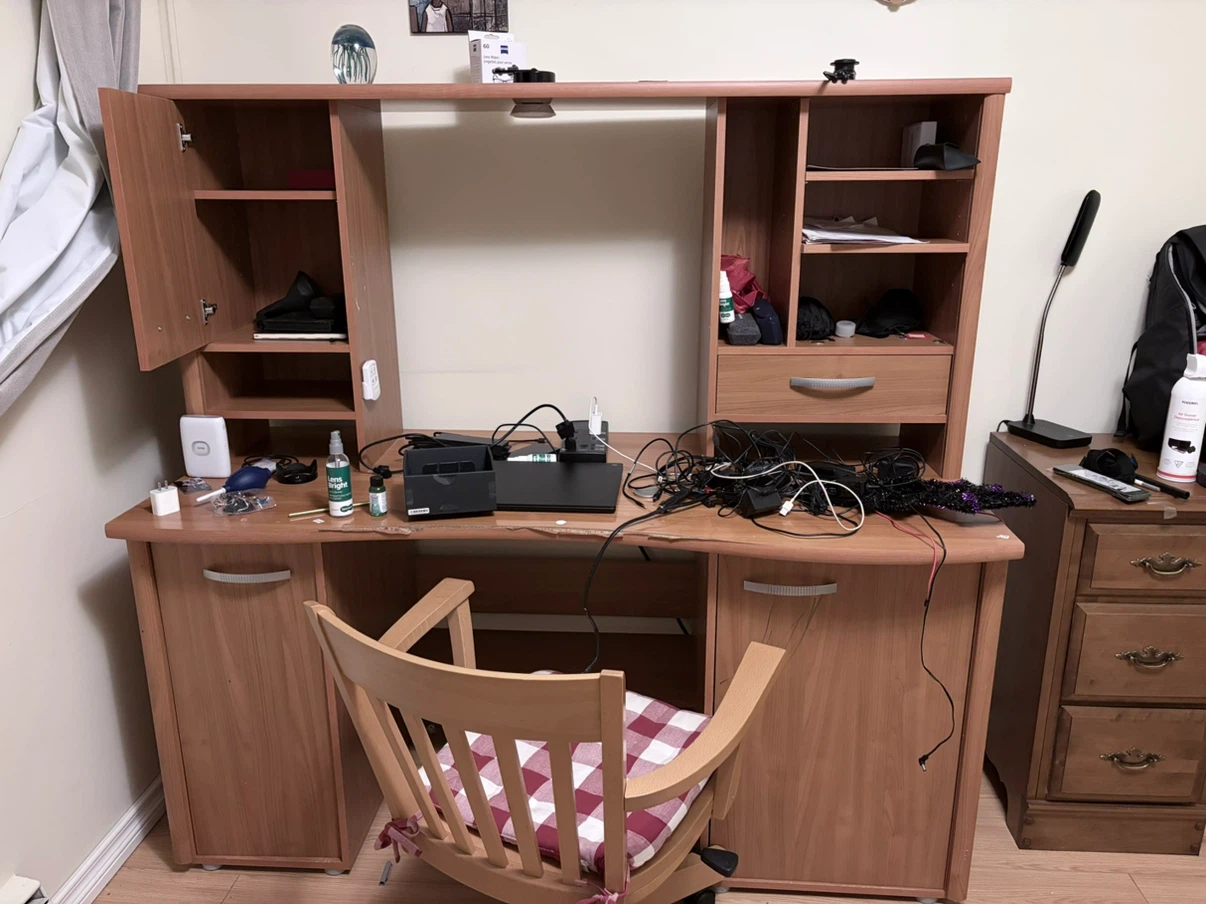 Wooden Computer Desk with Hutch and Storage