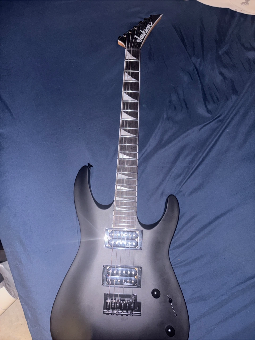 jackson Js32 dinky, 589 retail