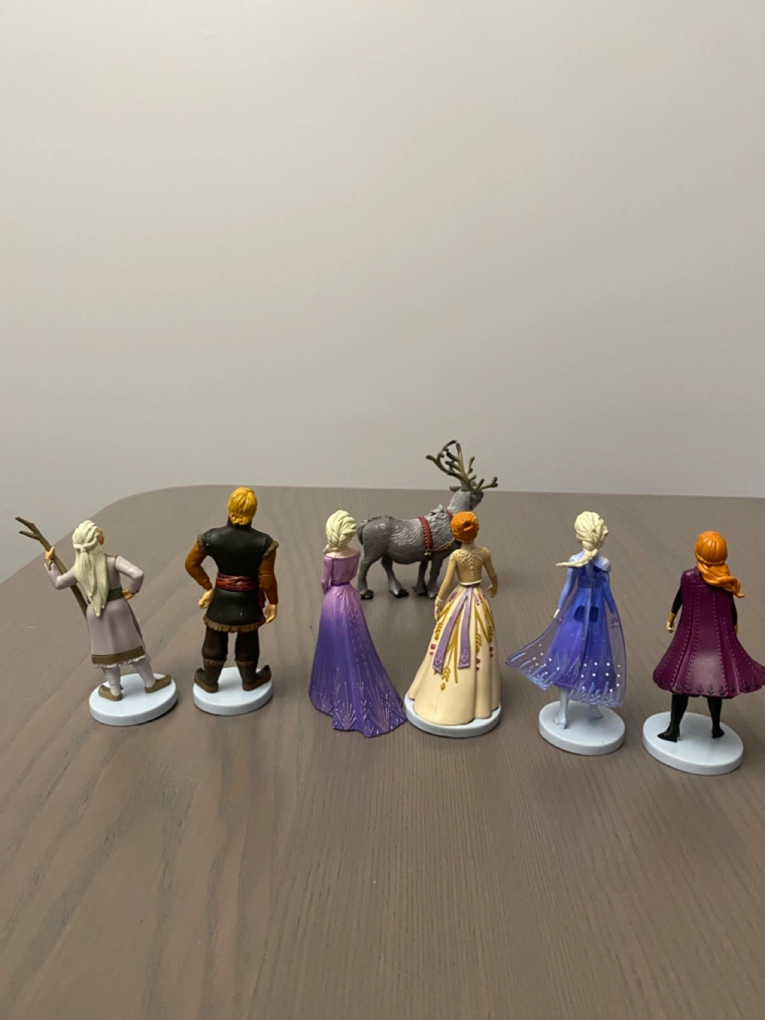 Disney Frozen 2 Deluxe Figurine Playset - photo 3