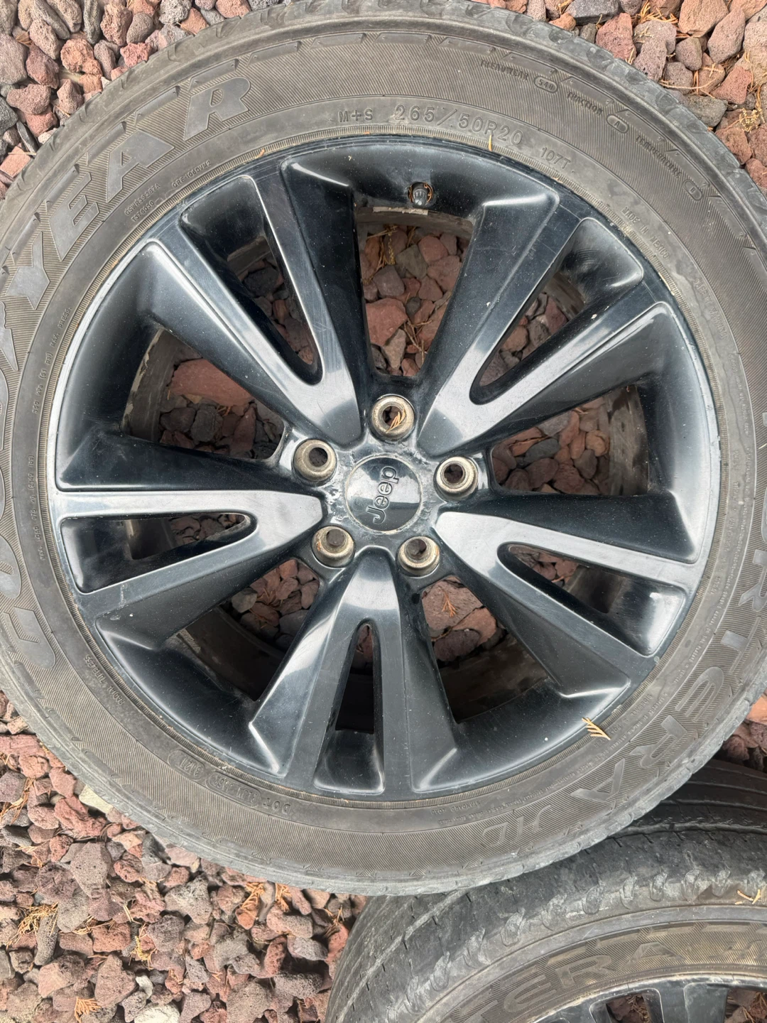 20” grand Cherokee rims