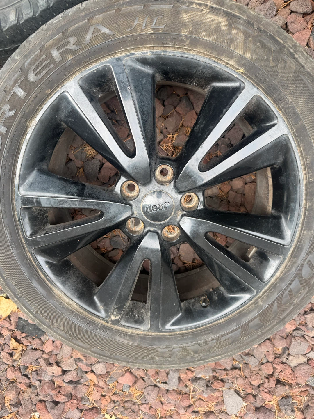 20” grand Cherokee rims - photo 2