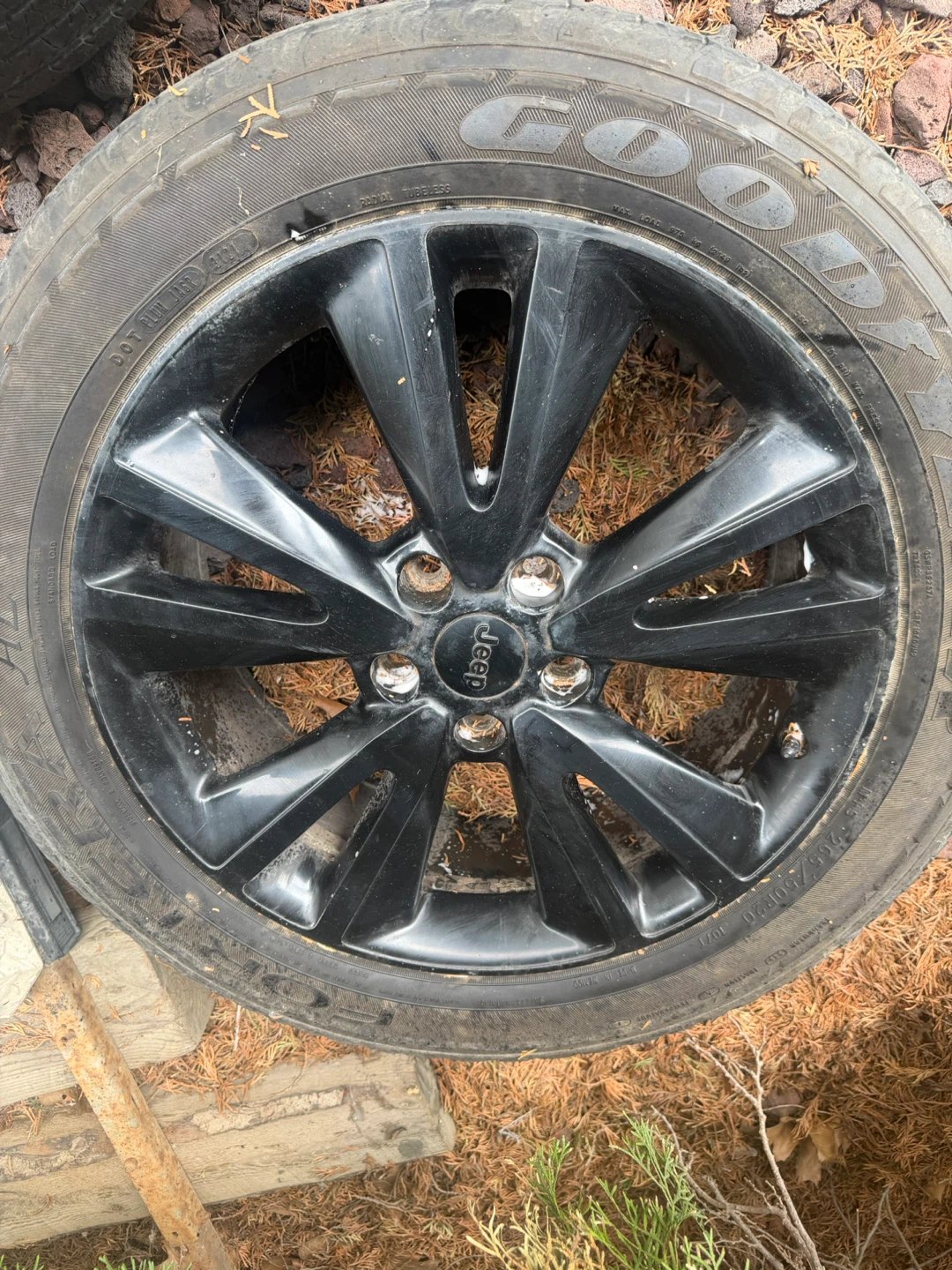 20” grand Cherokee rims - photo 4