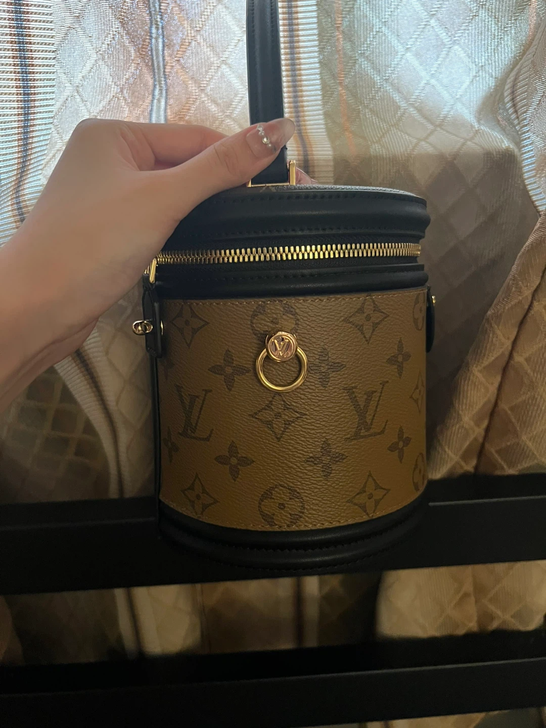 Louis Vuitton Cannes Bucket Bag - photo 4
