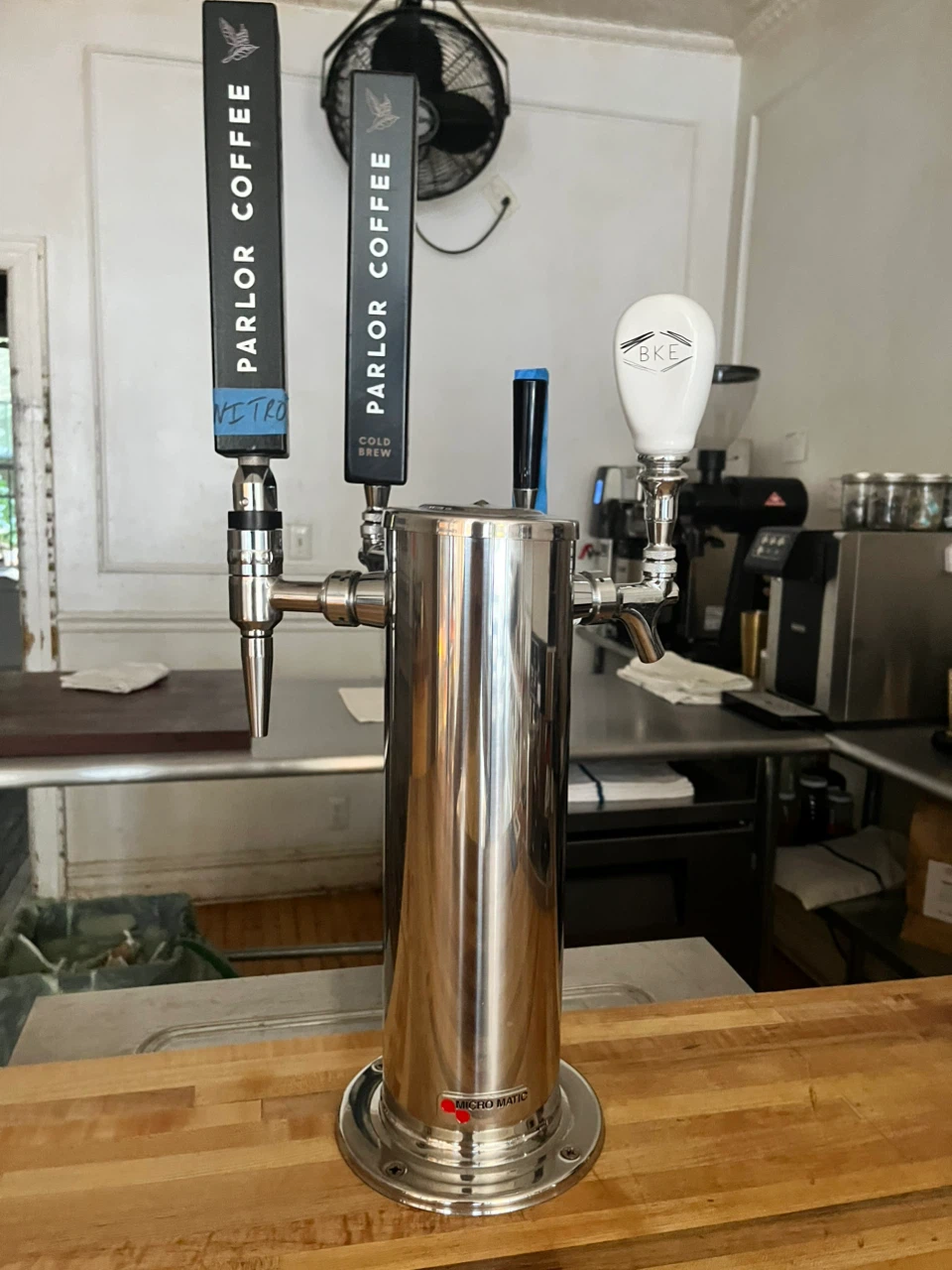 Kegco Commercial Stainless Steel Kegerator - photo 2
