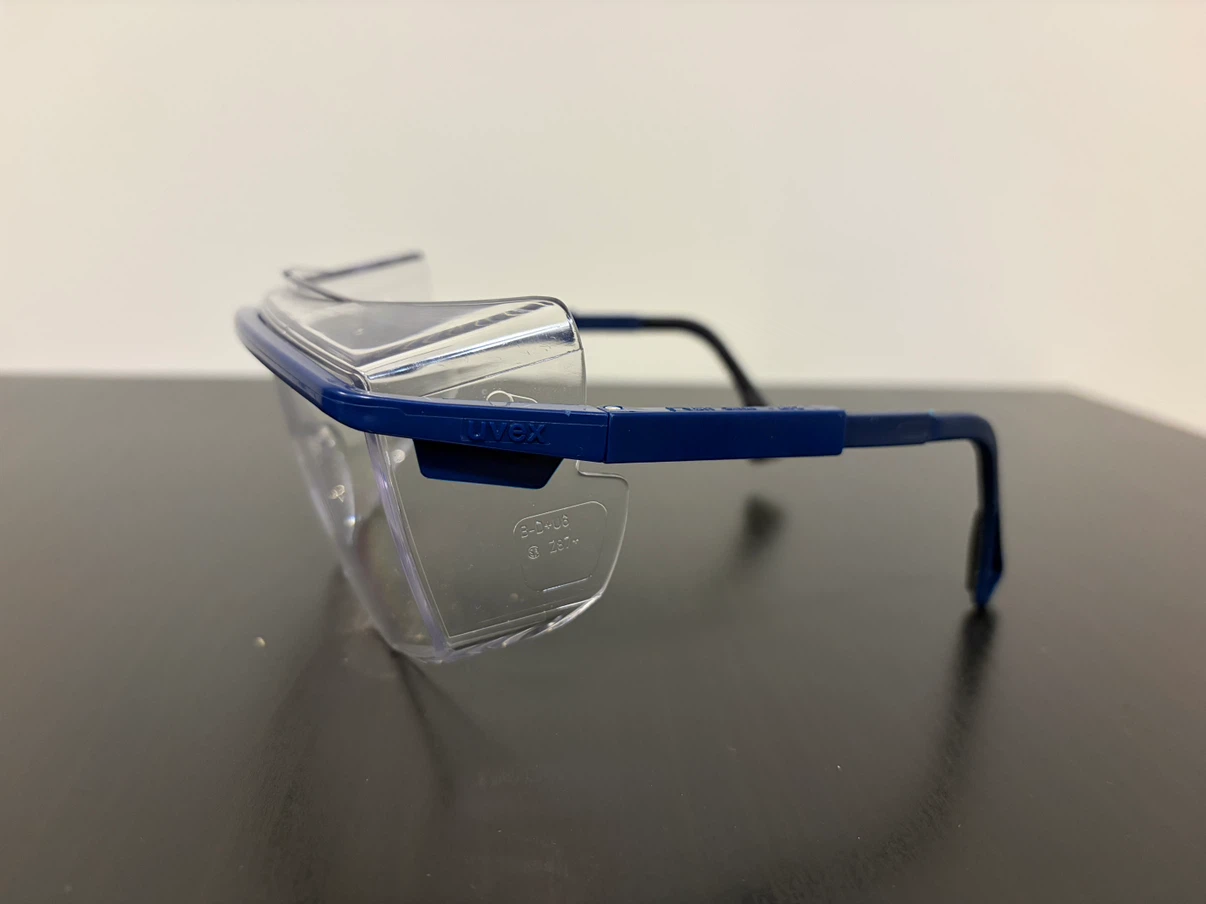 Lab Coat (Size Small) & Uvex Safety Glasses - photo 4