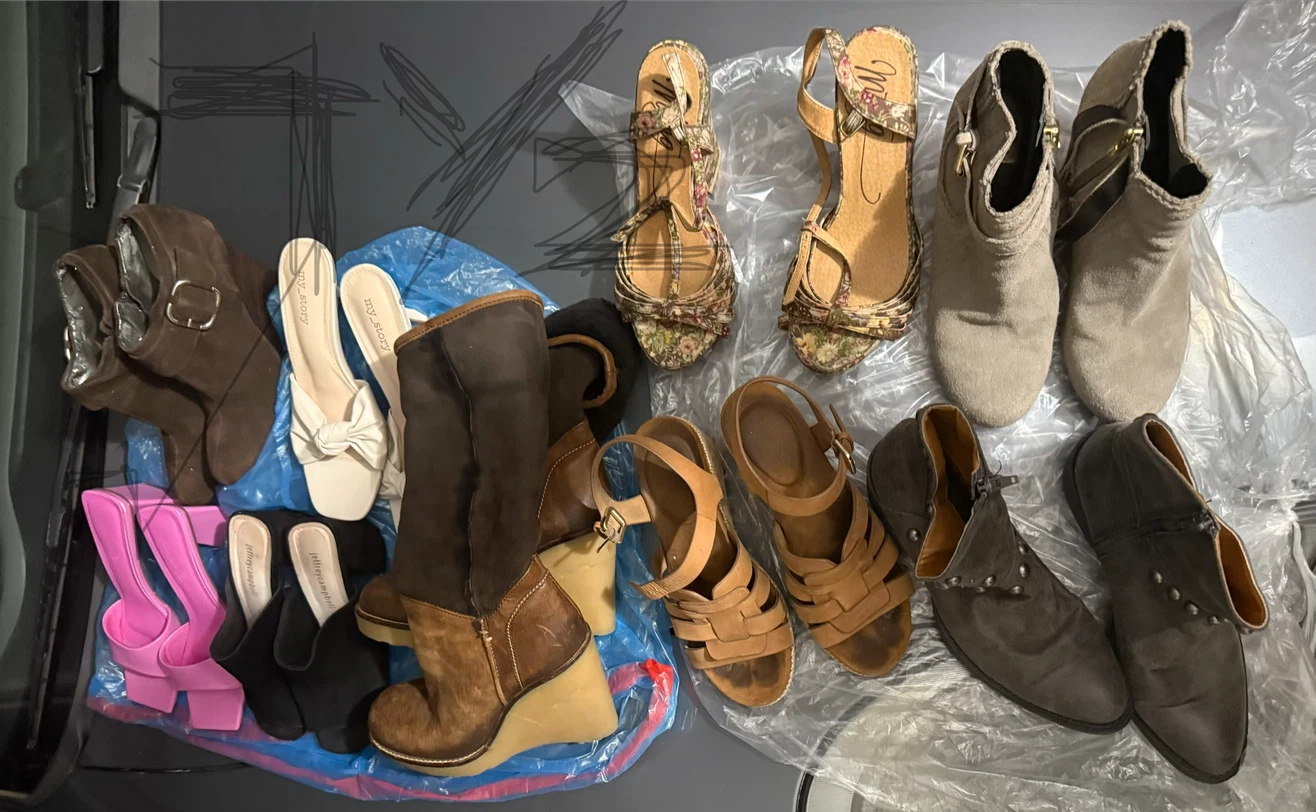 Assorted Women's Shoes and boots - photo 4
