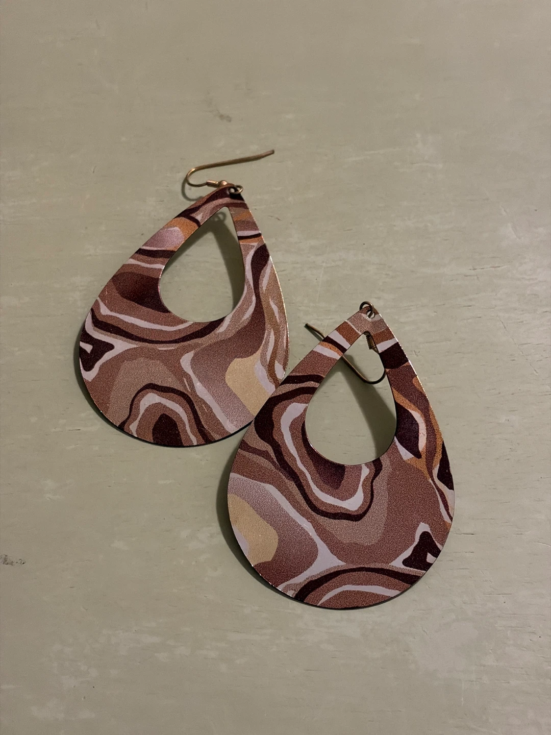 Teardrop Earrings with Swirl Pattern