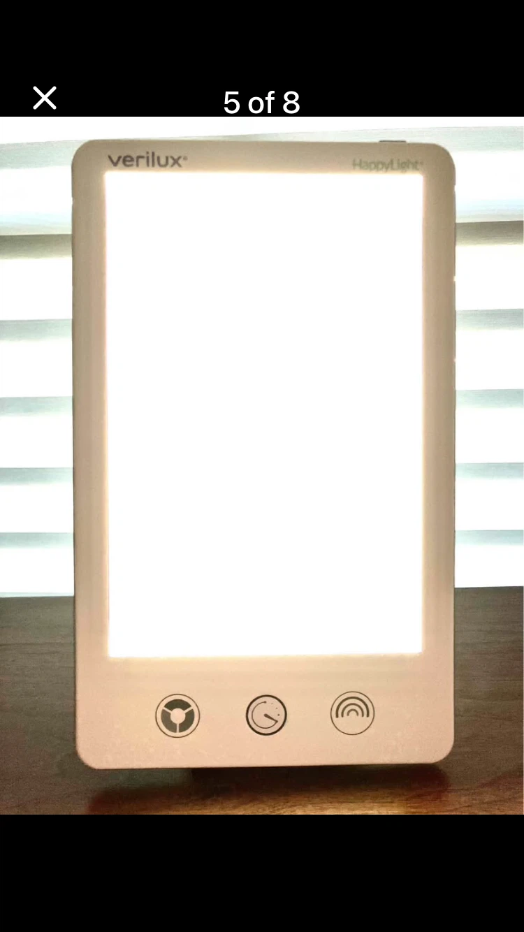Verilux HappyLight “Luxe” LED light therapy lamp - photo 5