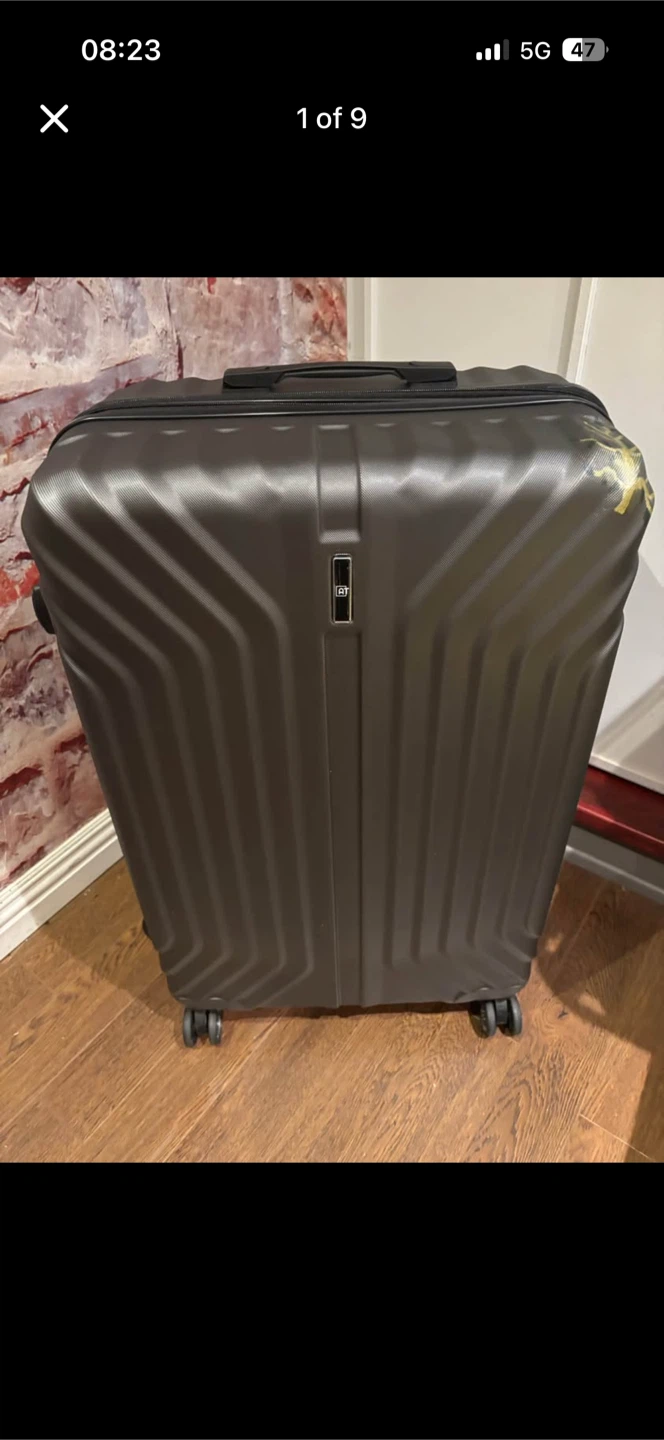 IT Luggage Charcoal Grey Hard Shell Suitcase