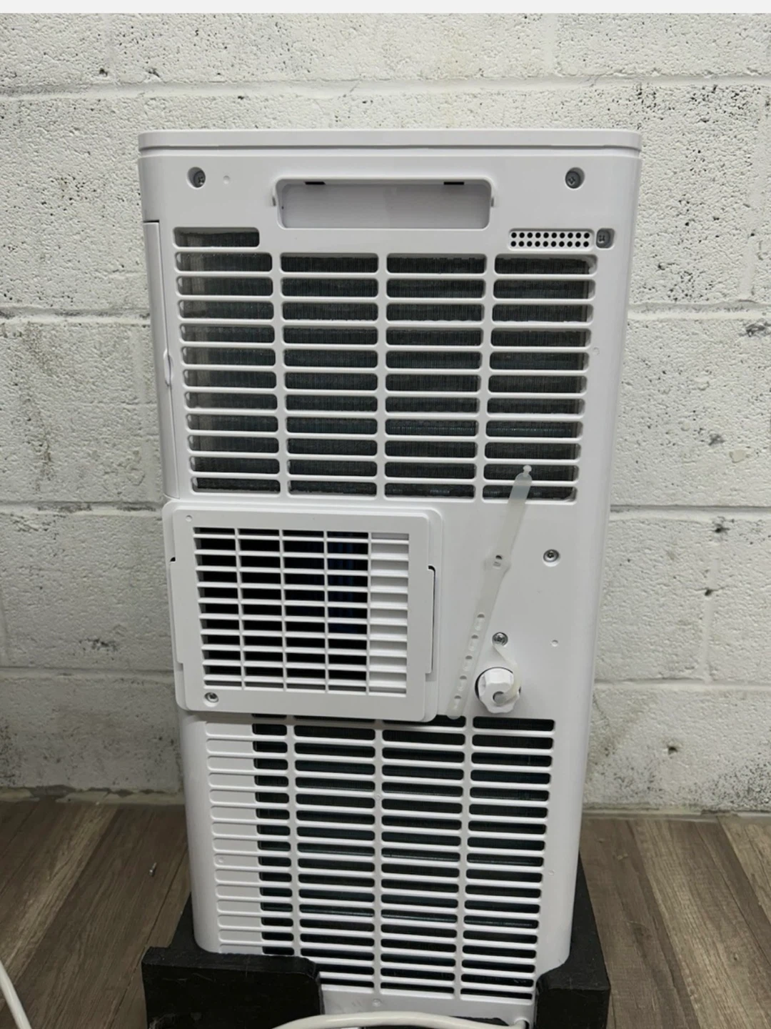 VISSANI Portable Air Conditioner with Remote - photo 4