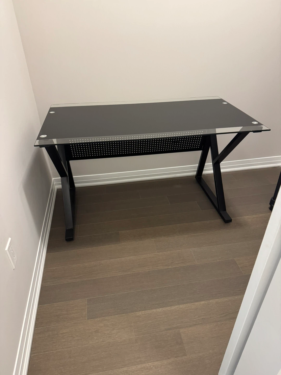 Black Glass Top Desk - photo 2