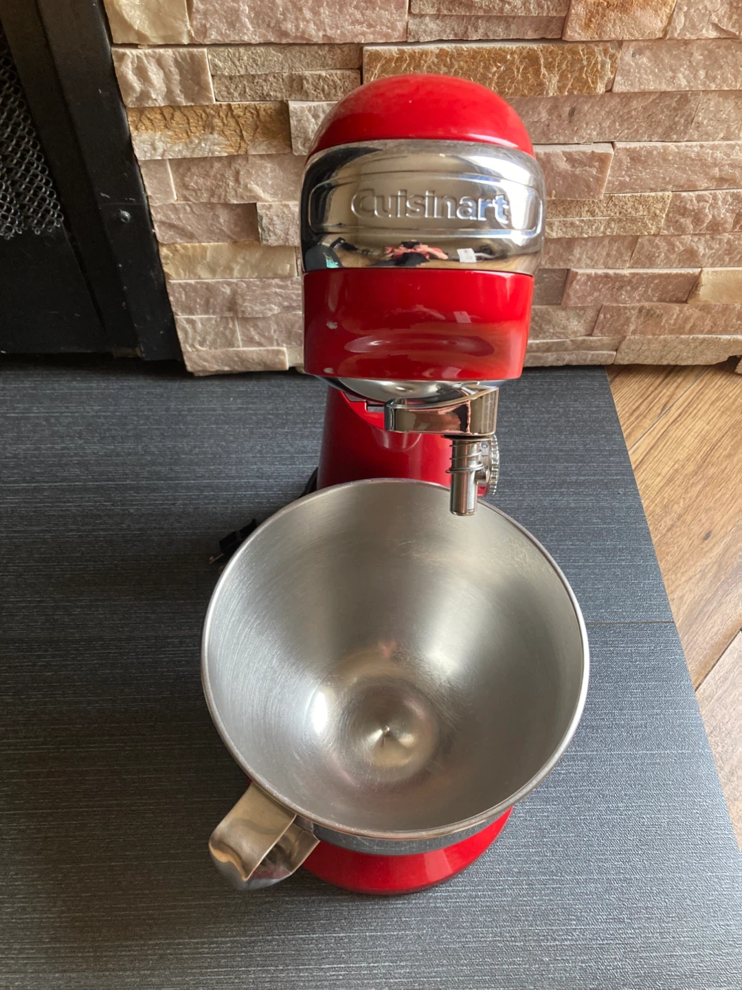Used Cuisinart Stand Mixer (With Bowl, NO mix attachments) - photo 4