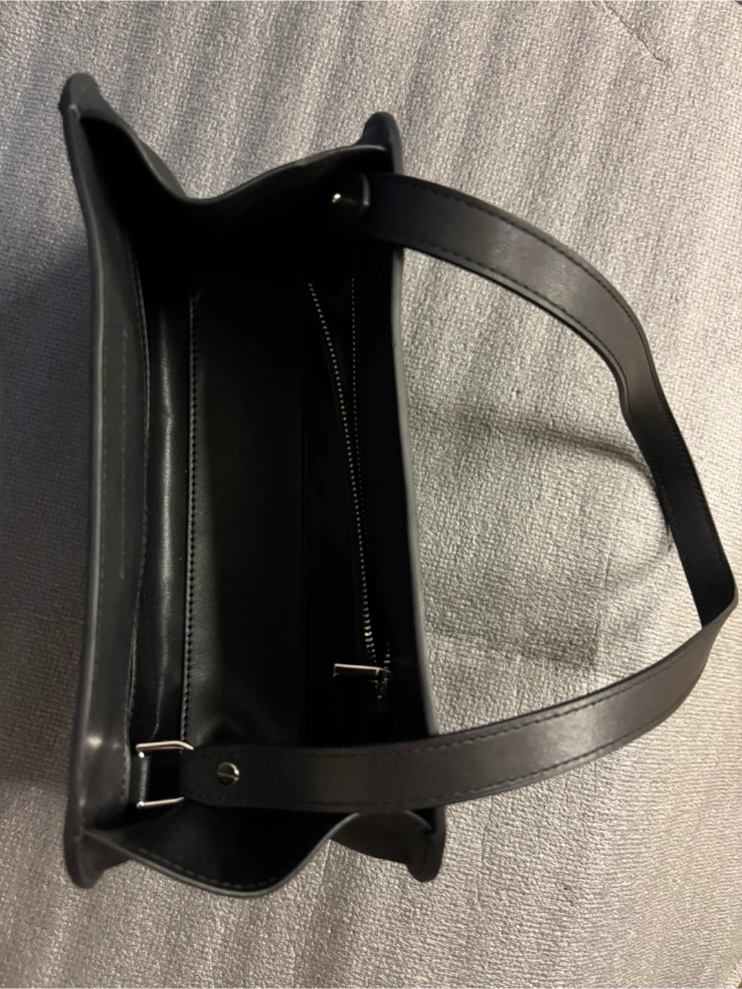 The Row Black Leather Shoulder Bag - photo 2