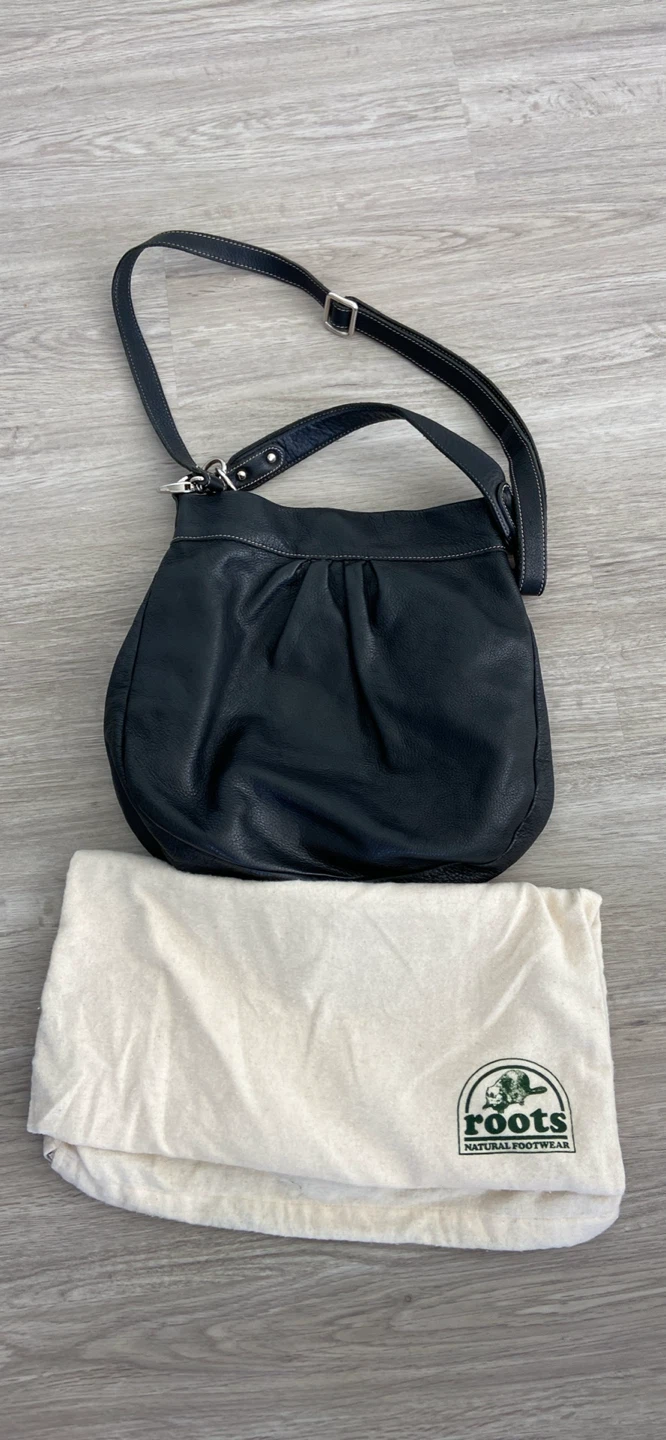 Roots Black Leather Shoulder Bag