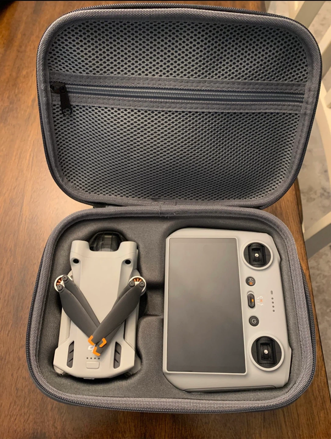DJI Mini 3 Pro Drone - photo 3