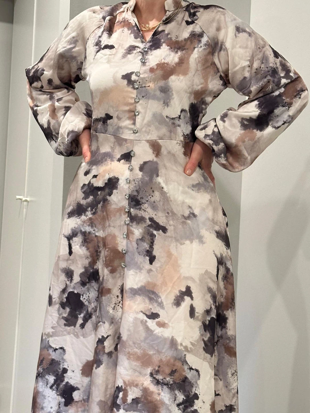 Maxi Dress - Peach Satin & Abstract Print - photo 2