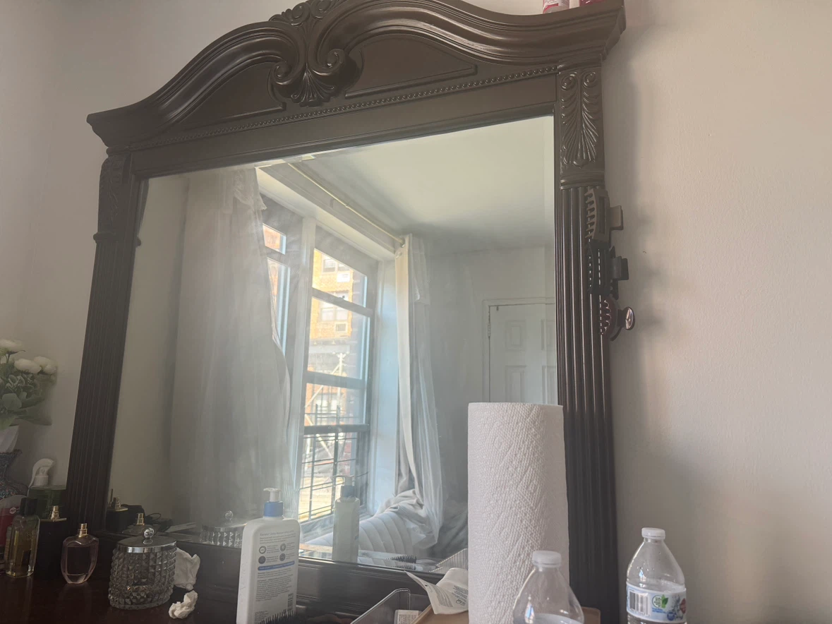 Large Wooden Dresser with Mirror and night stand - photo 4