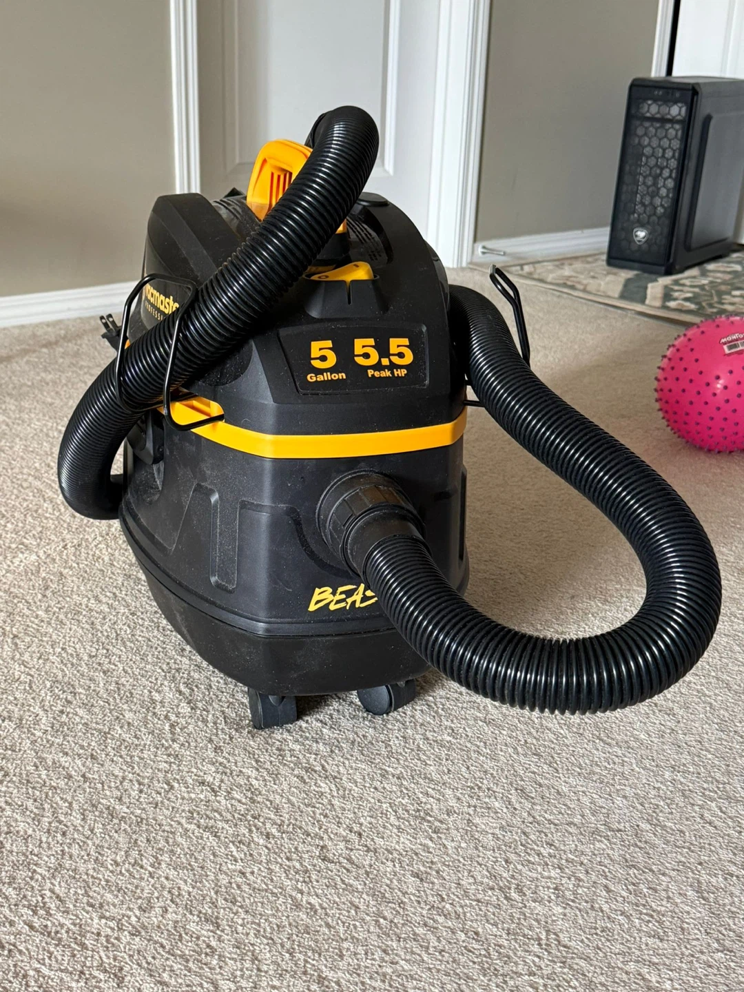 Vacmaster 5.5 Peak HP 5 Gallon Wet/Dry Vacuum