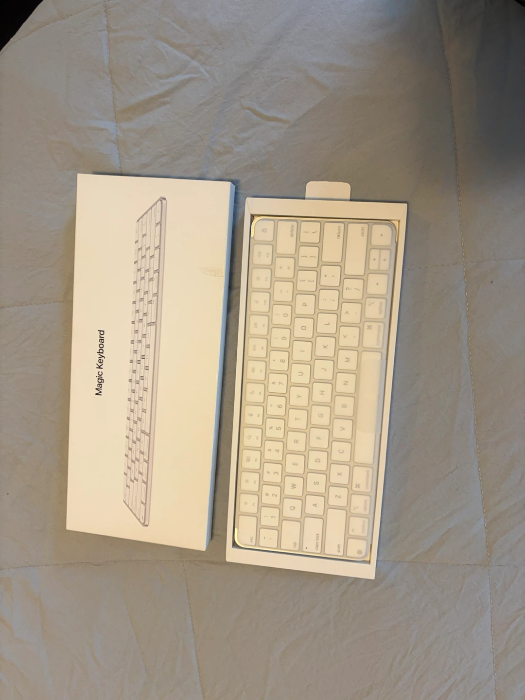 Apple Magic Keyboard - brand new with box