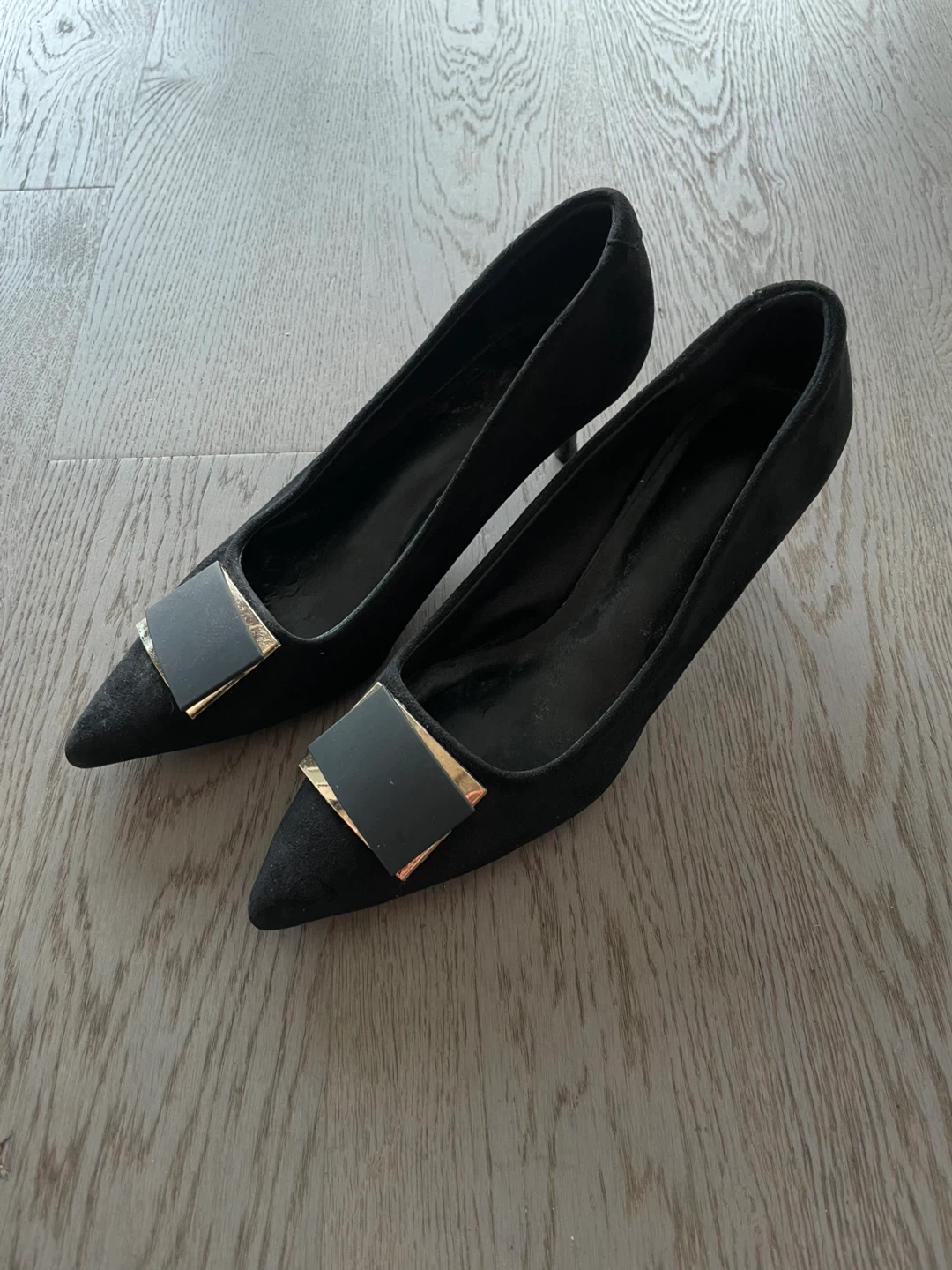 Black Suede Heels with Gold Buckle - photo 2