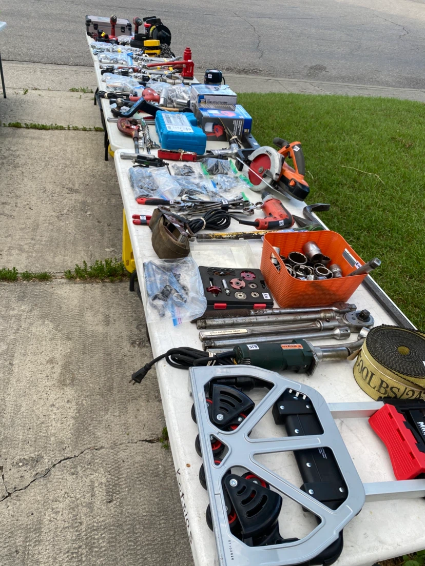 Massive garage sale!! Saturday July 4 98 Thorncrest Rd NE - photo 5
