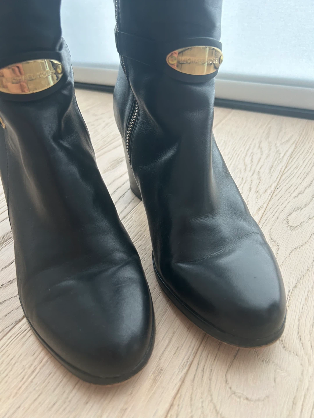 Michael Kors Black Leather Knee-High Boots - photo 4