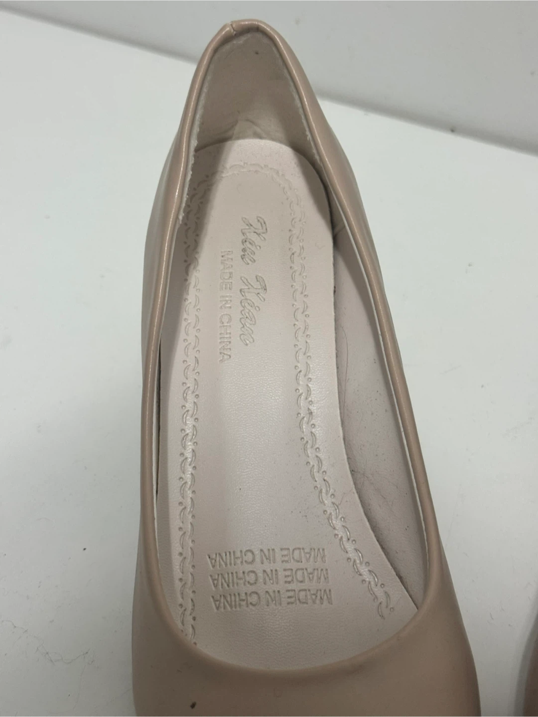 Beige Pointed Toe Heels - photo 2