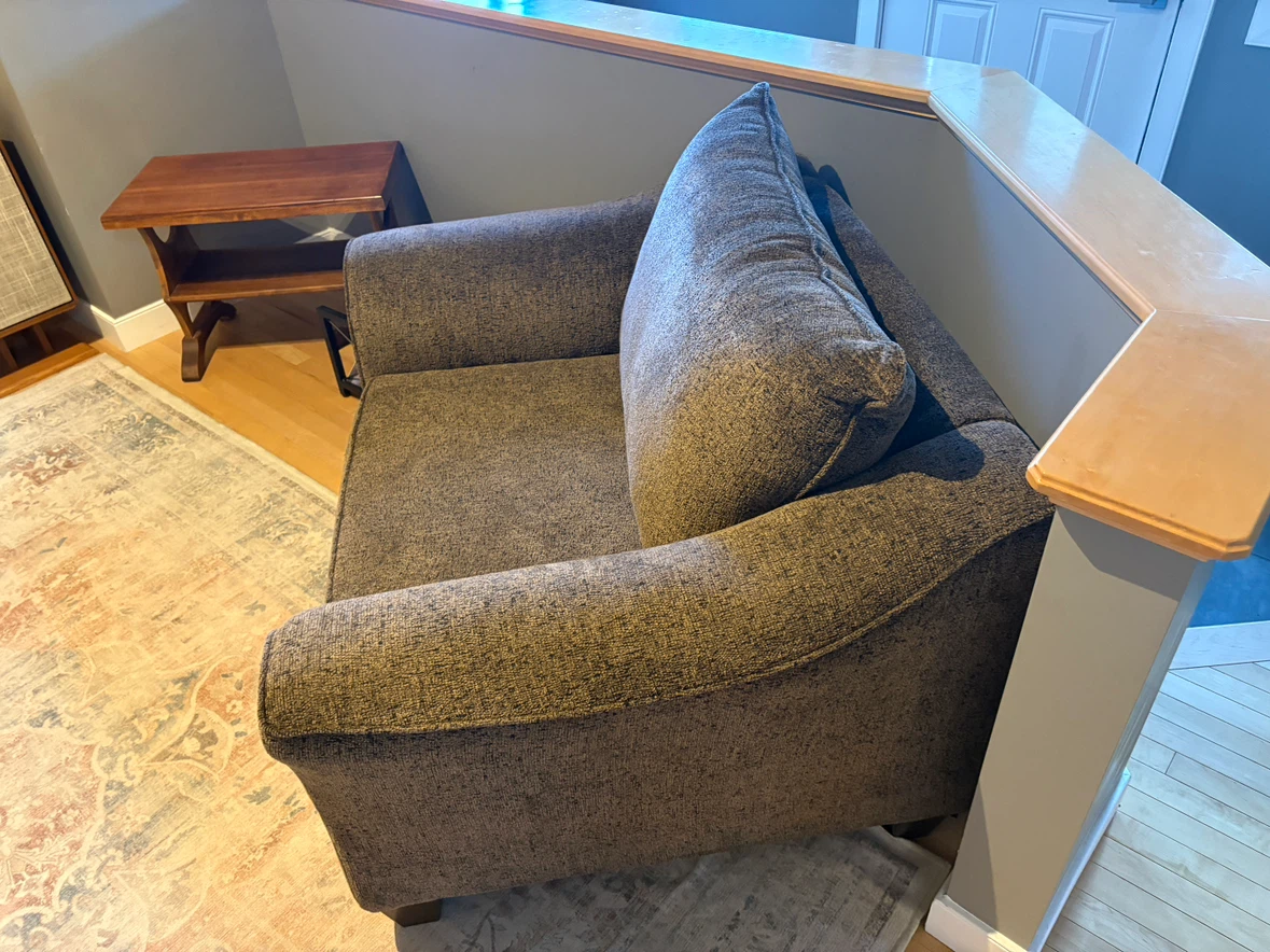Sofa - Loveseat - chair - ottoman set - photo 4
